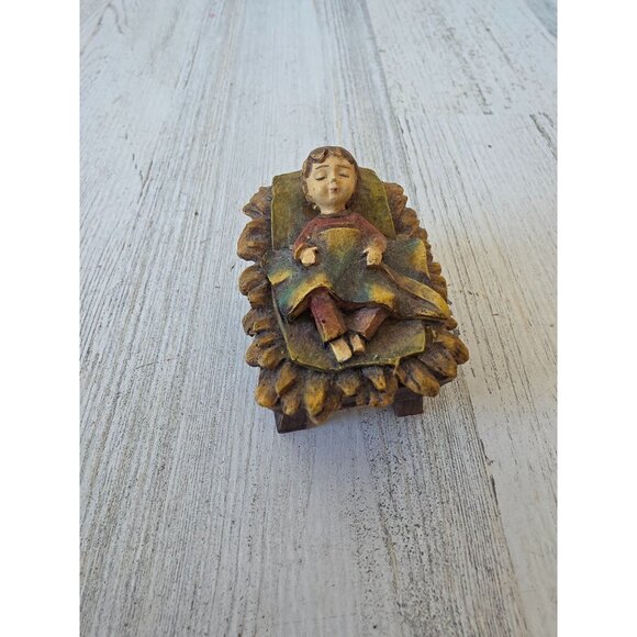 Vintage resin Jesus crib baby Nativity figurine statue Xmas decor - Picture 1 of 7